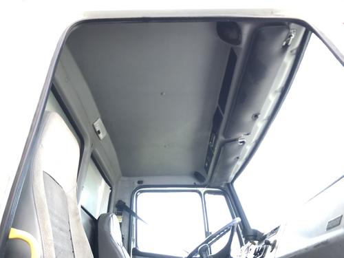 Freightliner FL106