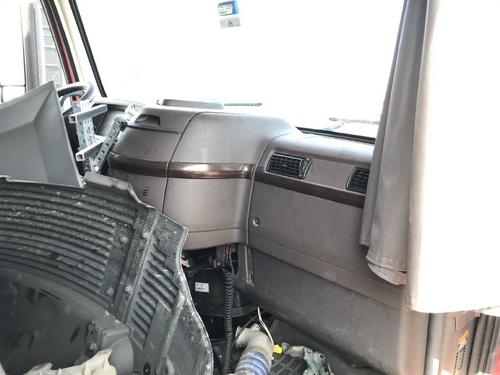 Volvo VNL