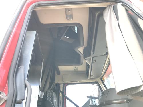 Volvo VNL