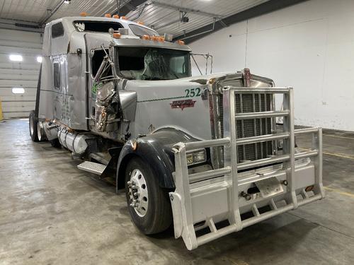 Kenworth W900L