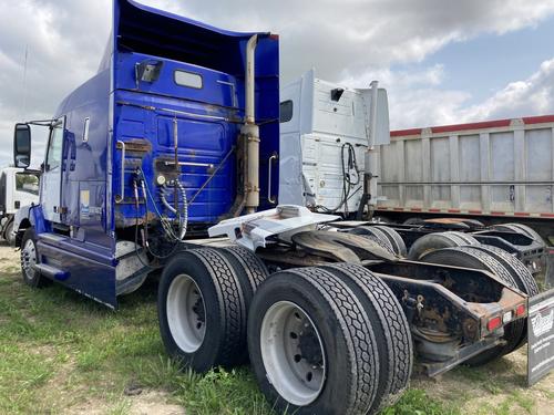 Volvo VNL
