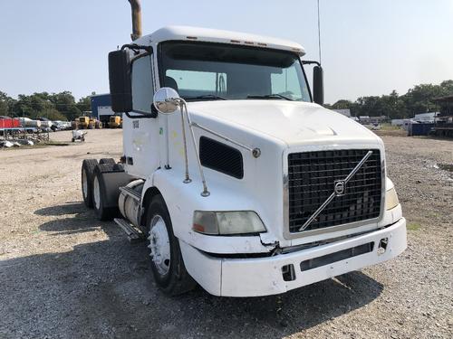 Volvo VNM