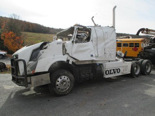 VOLVO VNL