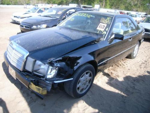 MERCEDES-BENZ MERCEDES 300E