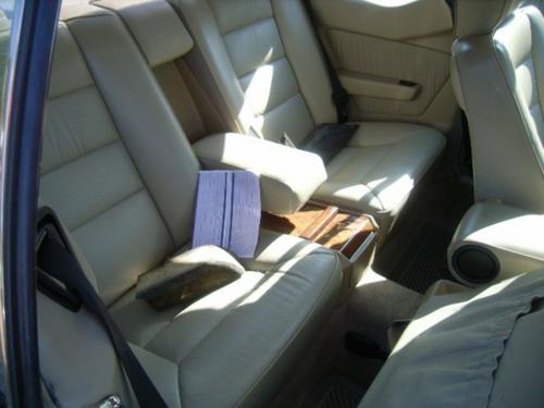 MERCEDES-BENZ MERCEDES 300E