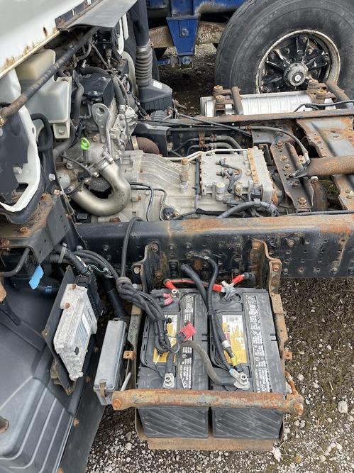 MITSUBISHI FUSO FE180