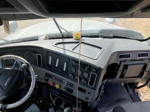 Freightliner CASCADIA