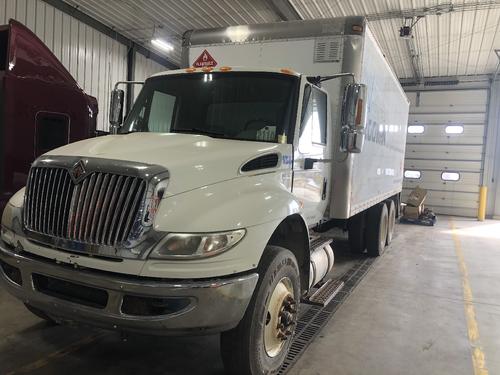 International DURASTAR (4400)
