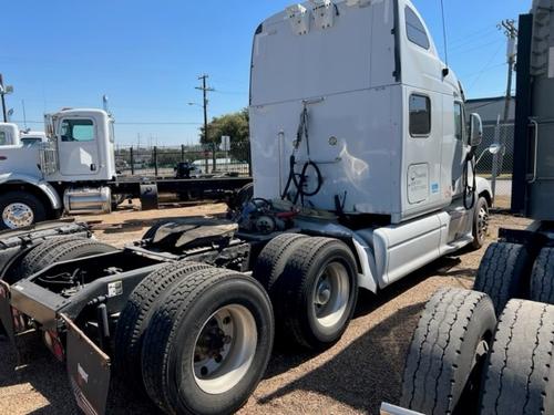 Peterbilt 587