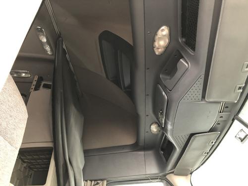 Freightliner CASCADIA