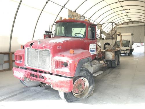 Mack RD600