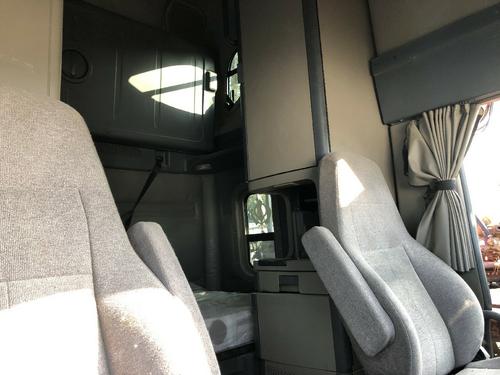 Freightliner CASCADIA