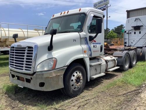 FREIGHTLINER Cascadia