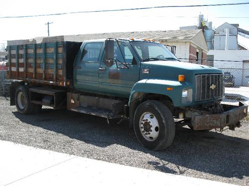 CHEVROLET C7500