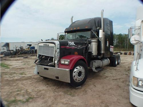 FREIGHTLINER FLD132064T CLASSIC