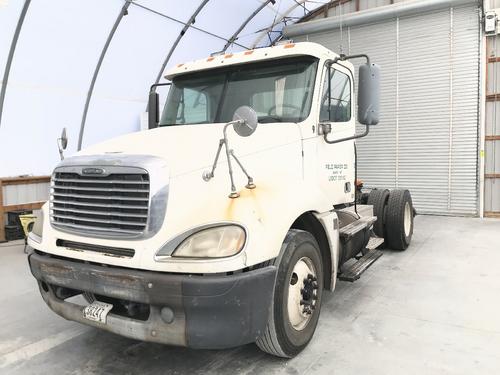 Freightliner COLUMBIA 120