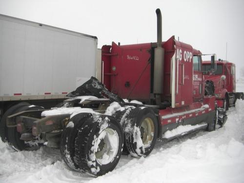 FREIGHTLINER FLD120