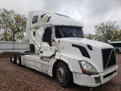 Volvo VNL