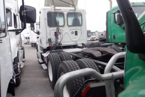 Freightliner CASCADIA