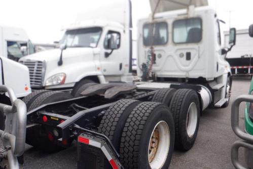 Freightliner CASCADIA