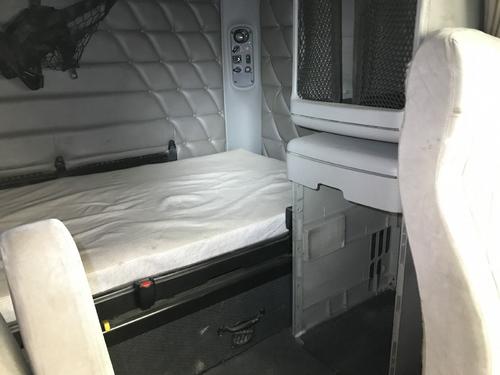 Freightliner COLUMBIA 120