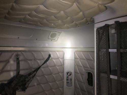 Freightliner COLUMBIA 120