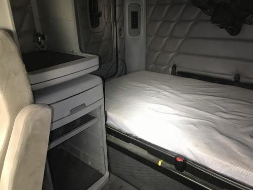 Freightliner COLUMBIA 120