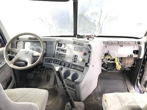 Freightliner COLUMBIA 120