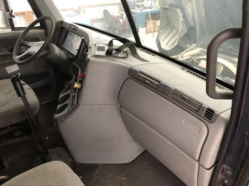 Freightliner COLUMBIA 120