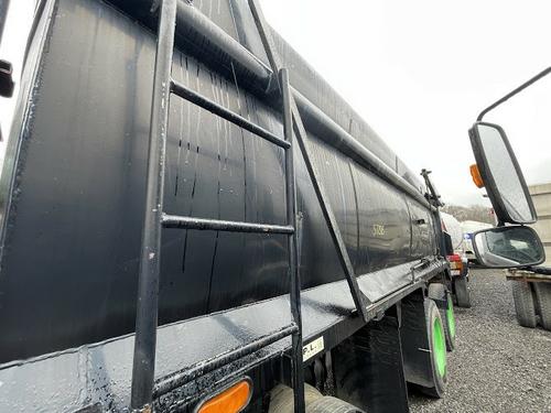 MACK CL713