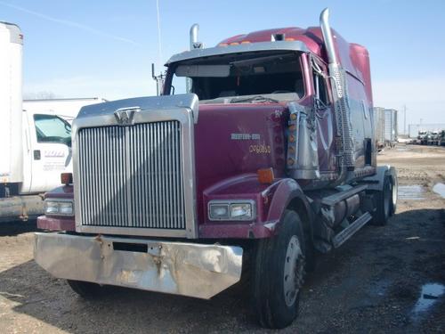 WESTERN STAR TRUCKS 4900E