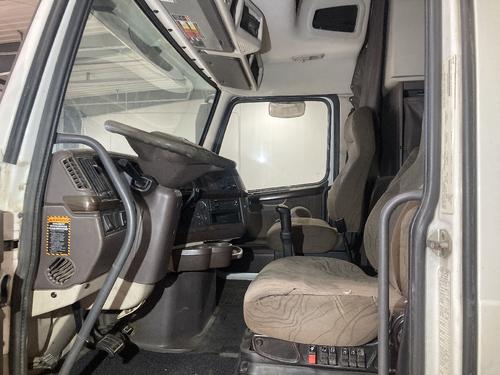Volvo VNL