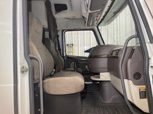 Volvo VNL