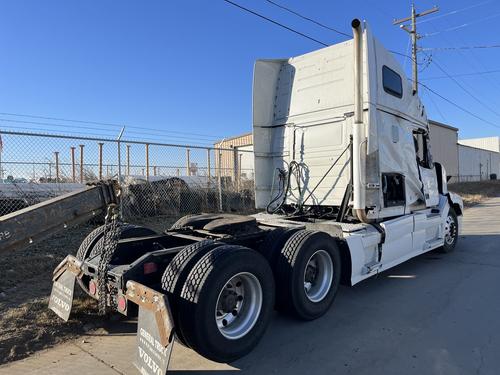 Volvo VNL