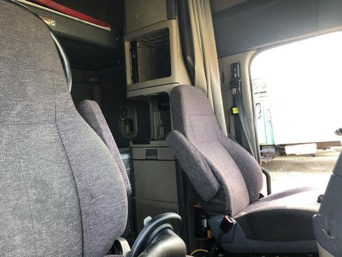 Freightliner CASCADIA