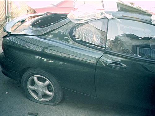 HYUNDAI TIBURON