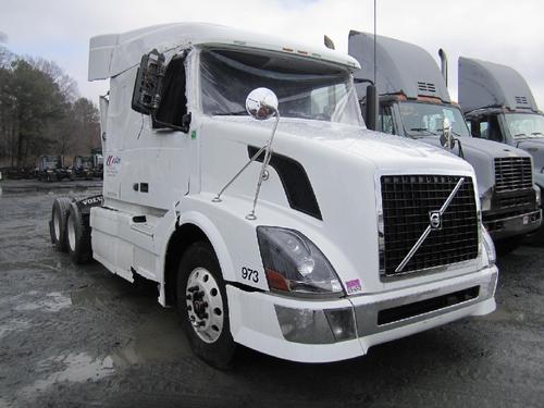 VOLVO VNL
