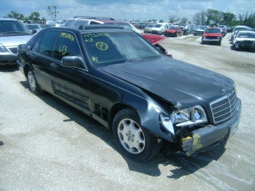MERCEDES-BENZ MERCEDES 300E