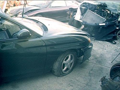 HYUNDAI TIBURON