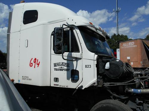 FREIGHTLINER COLUMBIA