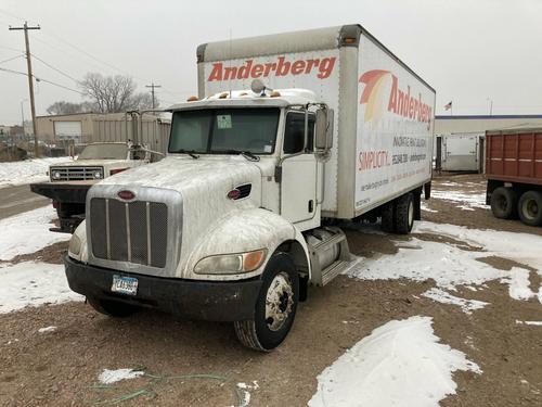 Peterbilt 335