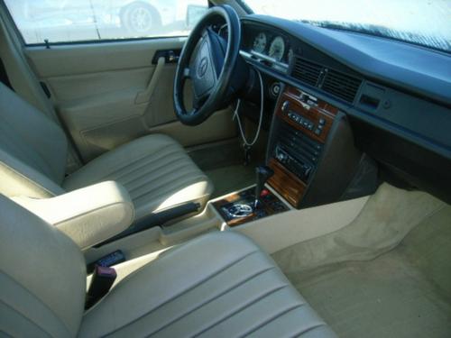 MERCEDES-BENZ MERCEDES 190