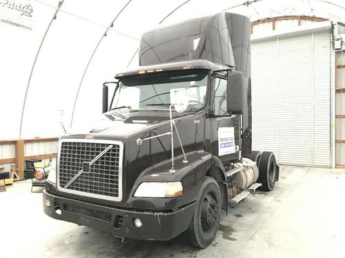 Volvo VNM