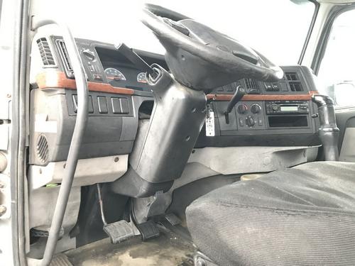 Volvo VNM