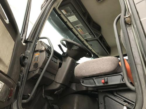 Volvo VNL