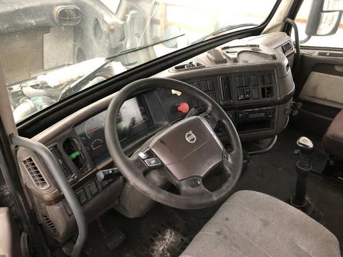 Volvo VNL