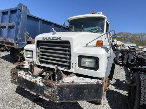 MACK RD688S