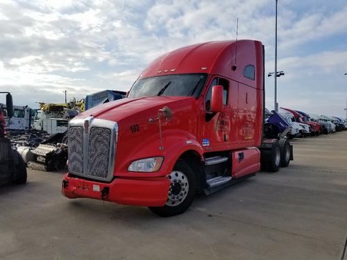 KENWORTH T700