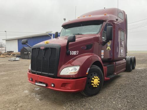 Peterbilt 587