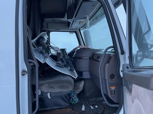 Volvo VNL